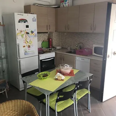 بيت للعطل Holiday In Pefkochori, Chalkidiki 150m From The Sea *