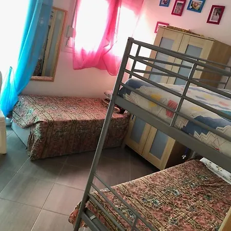 Dom wakacyjny Holiday In Pefkochori, Chalkidiki 150m From The Sea Pefkochori