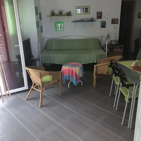 Dom wakacyjny Holiday In Pefkochori, Chalkidiki 150m From The Sea Pefkochori